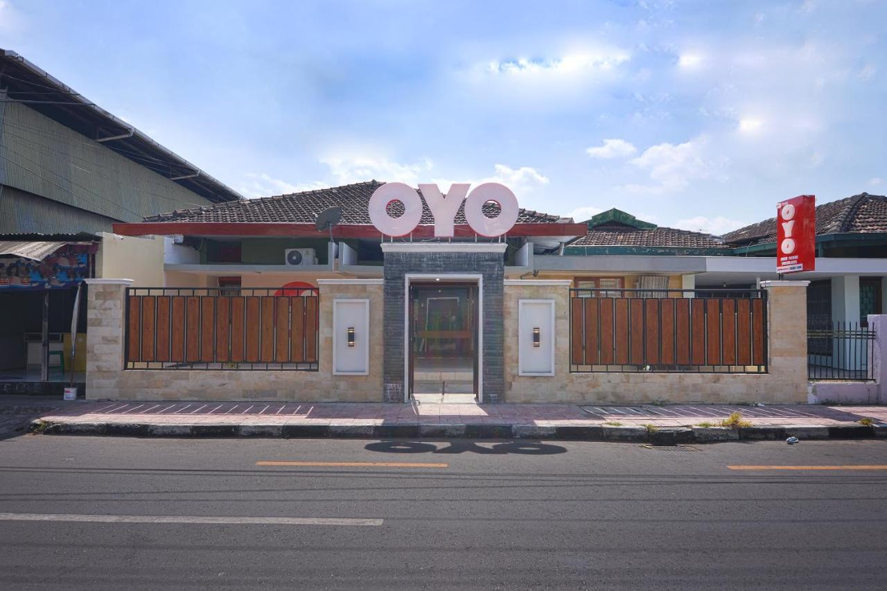 Hotel Super Oyo 1046 Omah Pathok Yogyakarta Exteriér fotografie