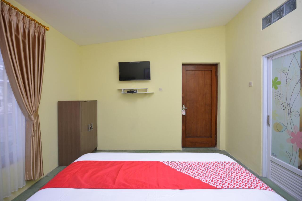 Hotel Super Oyo 1046 Omah Pathok Yogyakarta Exteriér fotografie