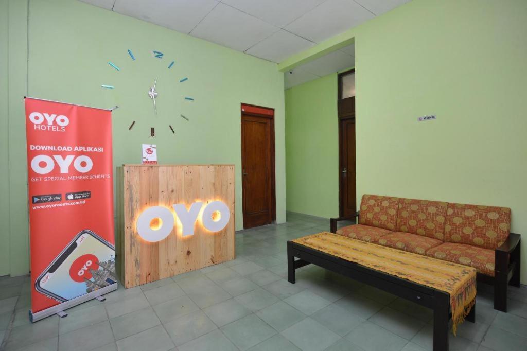Hotel Super Oyo 1046 Omah Pathok Yogyakarta Exteriér fotografie