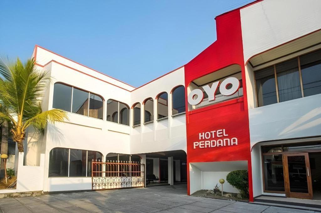 Hotel Super Oyo 1046 Omah Pathok Yogyakarta Exteriér fotografie