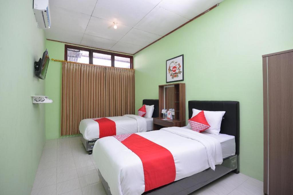 Hotel Super Oyo 1046 Omah Pathok Yogyakarta Exteriér fotografie